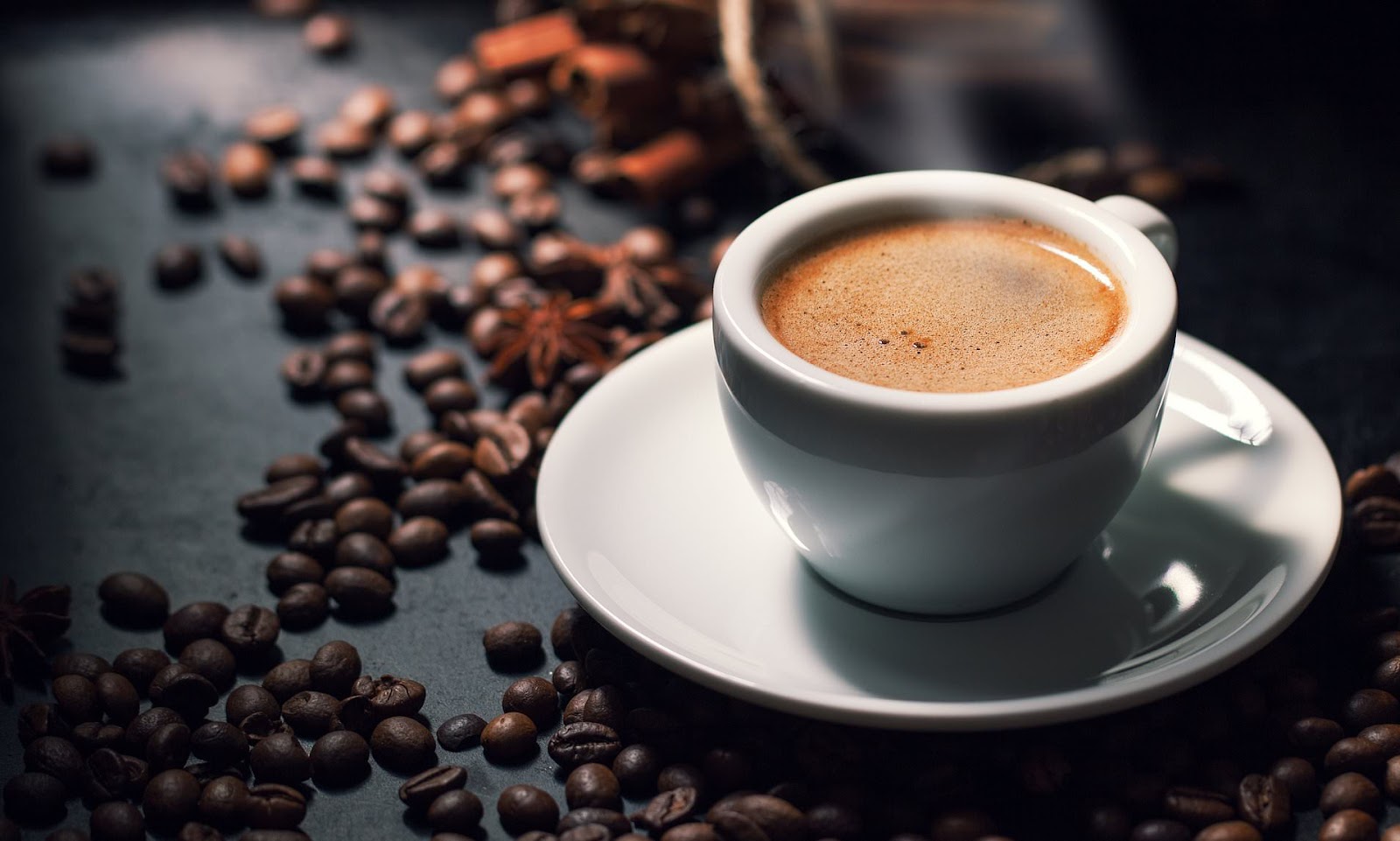 Uống cà phê có tăng huyết áp hay không?